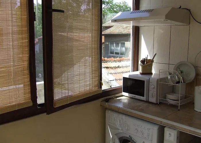 Varnaflats Guest ゲストハウス 2*